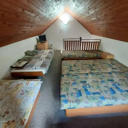 Domcek 度假居 Lúčky